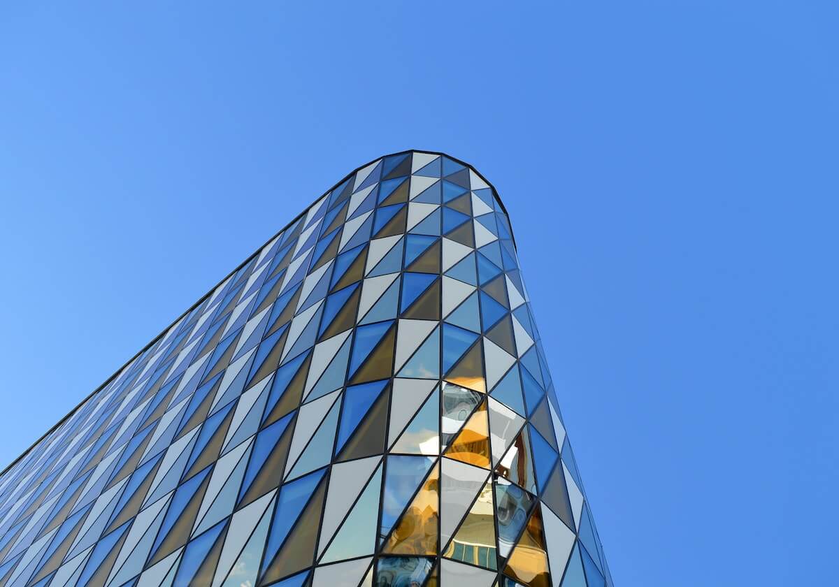 开云-【英超】德布劳内助攻斯特林 曼城客场1比0南安普敦